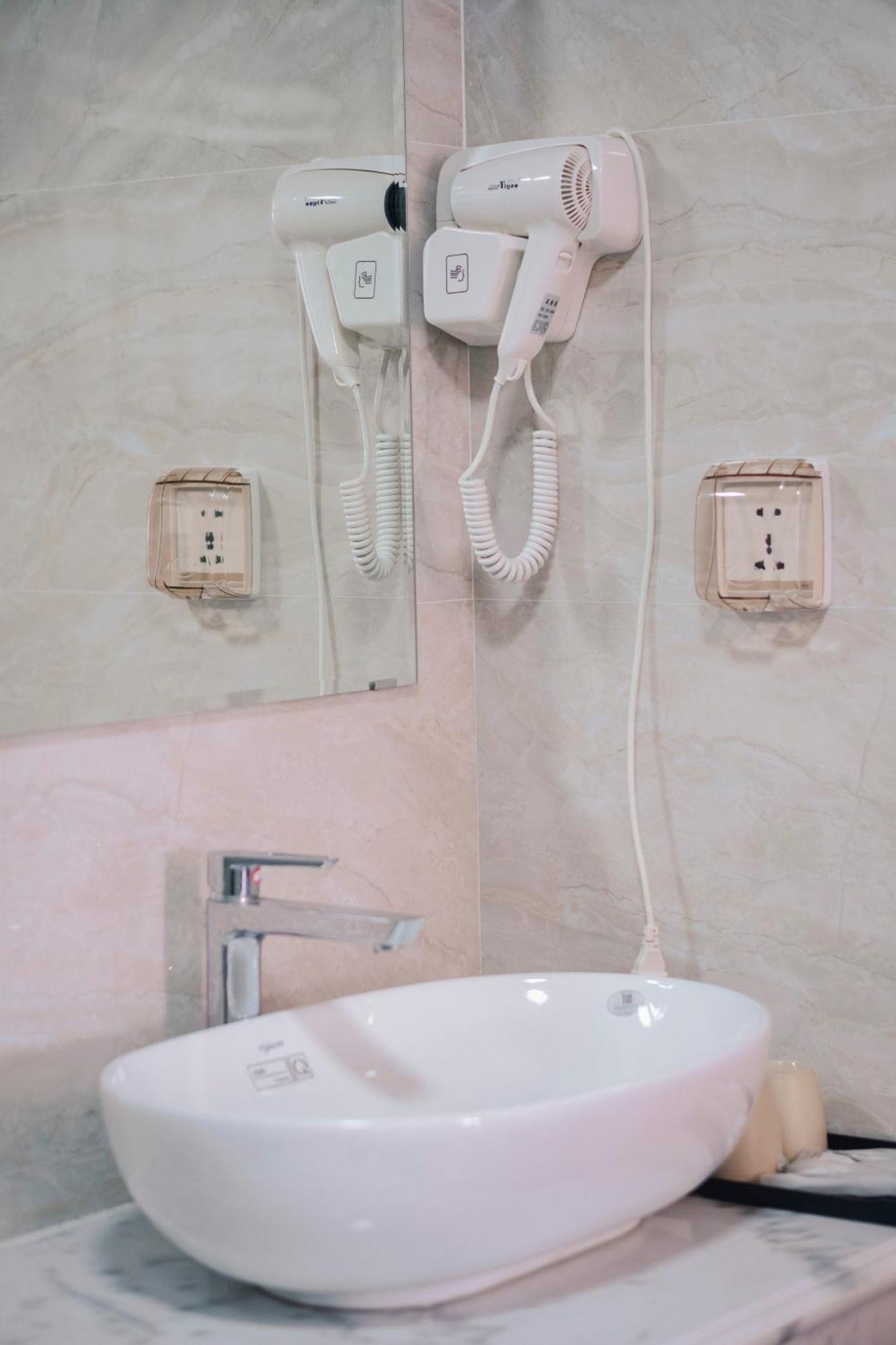 Tâm Thắng Hotel Hạ Long Ngoại thất bức ảnh